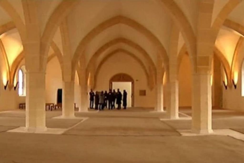Maison Familiale De L Abbaye Clairvaux Экстерьер фото